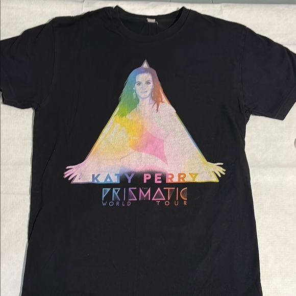 Katy Perry Collections Black Short Sleeve Tee with Vibrant Graphic - Picture 1 of 5